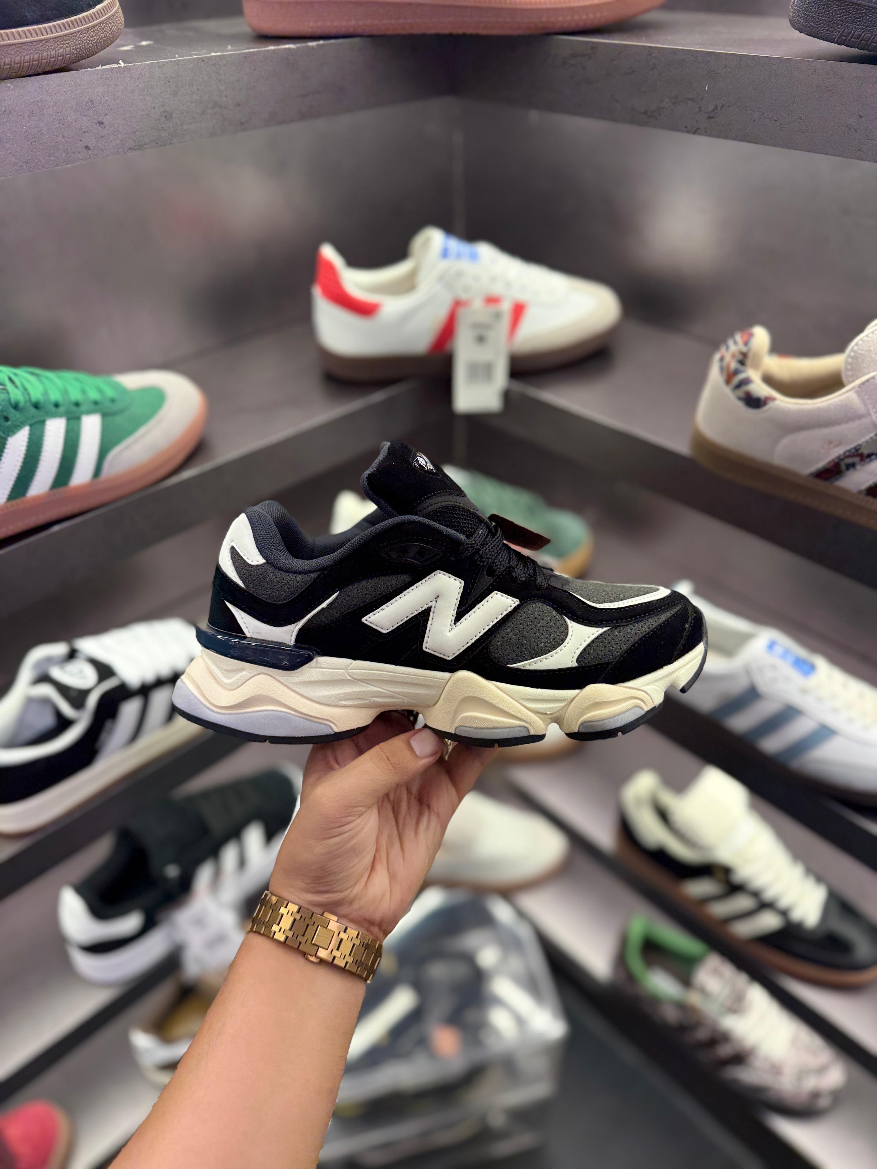 New Balance 9060 - Black & White Oreo