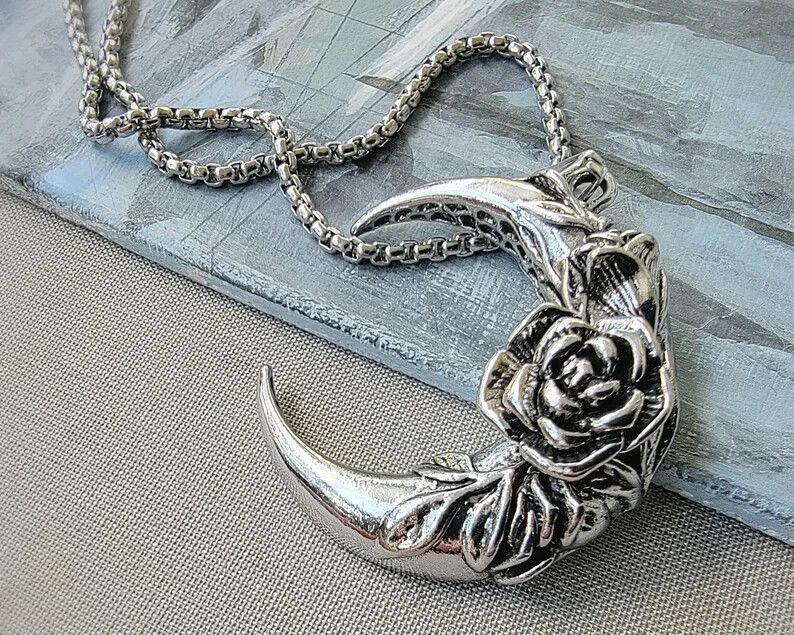 Crescent Rose Silver Pendant Necklace | Premium Aesthetic Chain